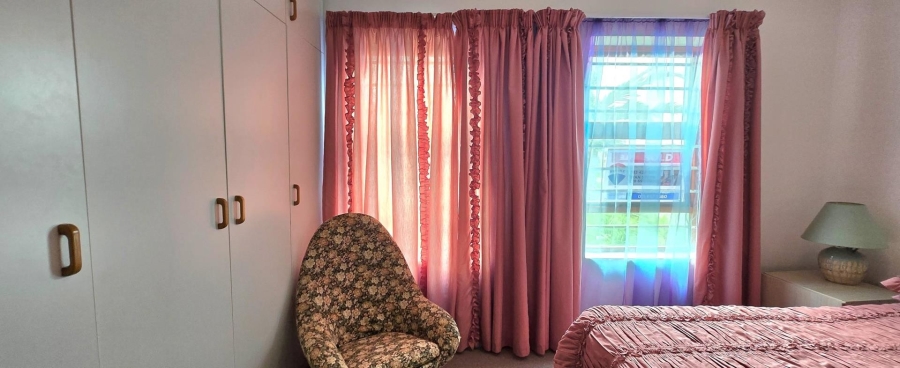 3 Bedroom Property for Sale in Franskraal Western Cape